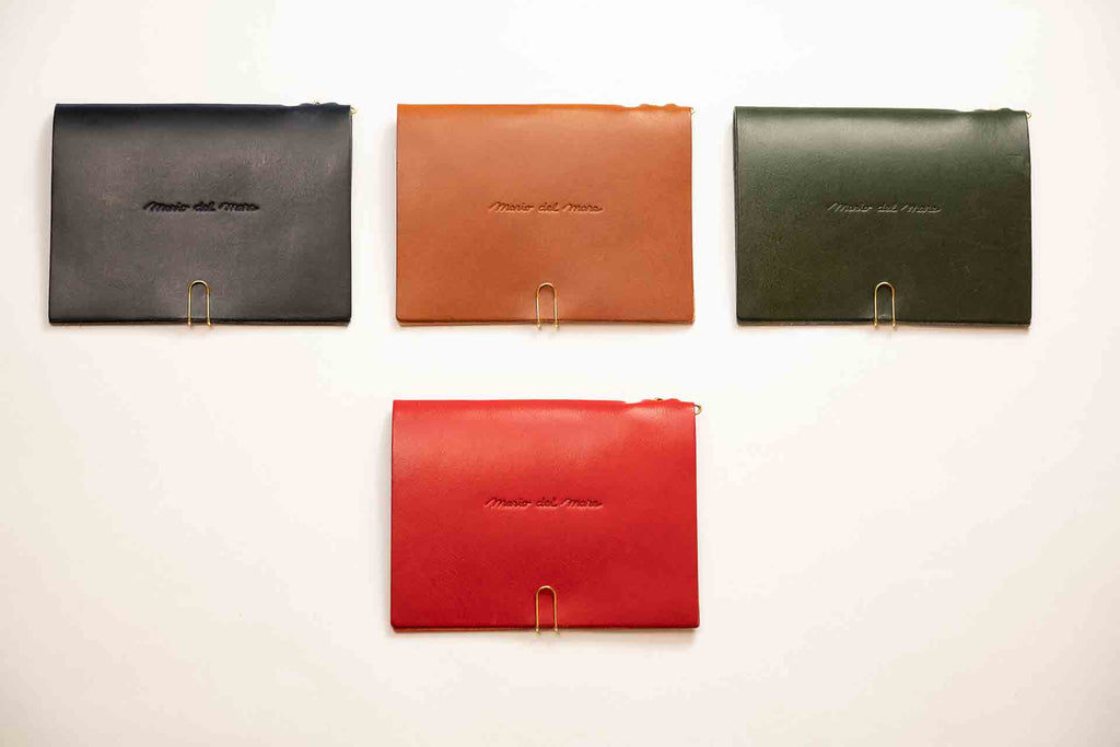 薄型軽量　財布と手帳が一体化　本革A4メモウォレット（スリム）